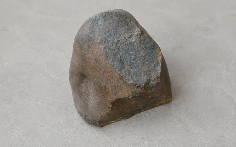 iRON oRE mineral listing AV-001